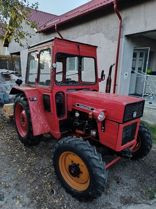 Tractor Universal 445 DT