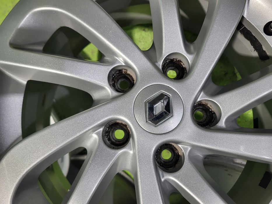16 5x114.3 Renault лети джанти  5х114.3 рено