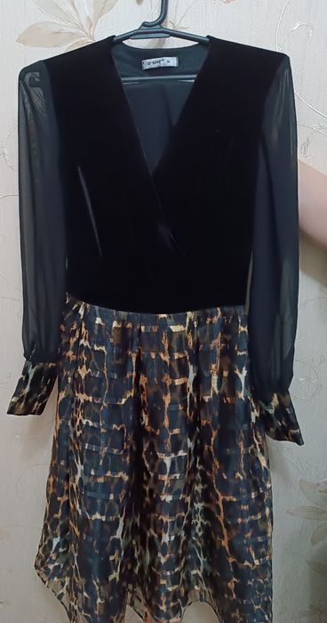 Продам платье в отличном состоянии