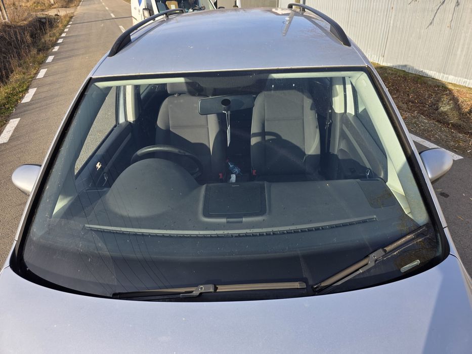 Parbriz Touran 2010-2015 fara defecte.