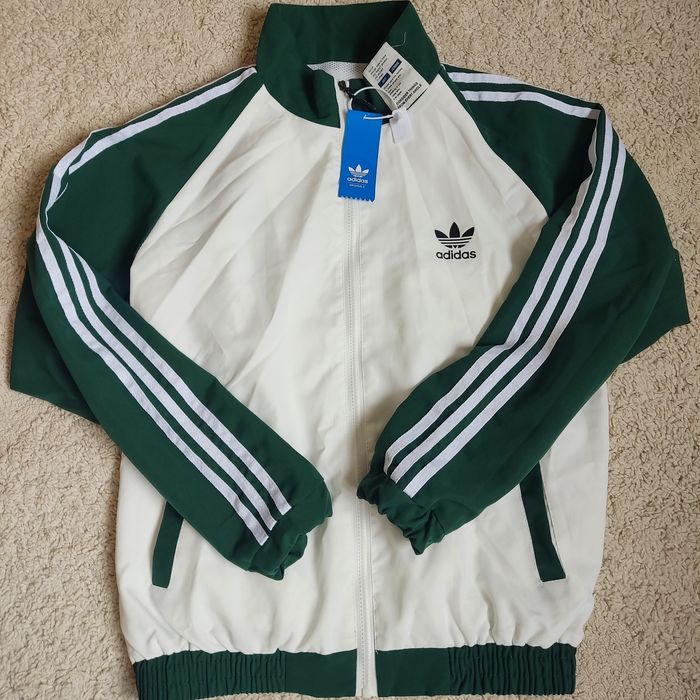 Ветровка Адидас бело-зеленая