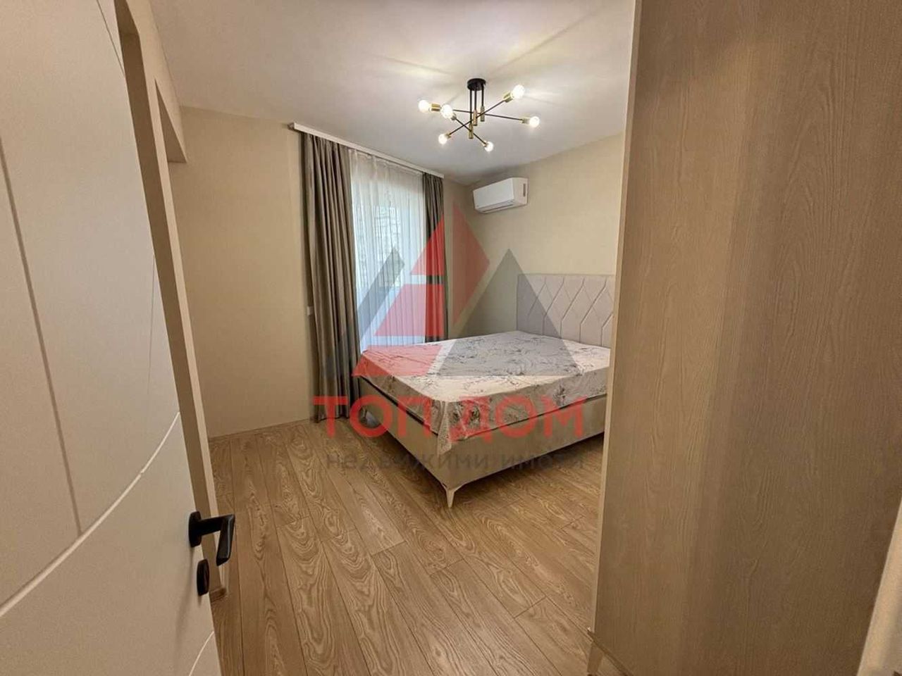 Дава се под наем Двустаен апартамент в Варна, Победа - 60 кв.м за 561 € - Снимка #2