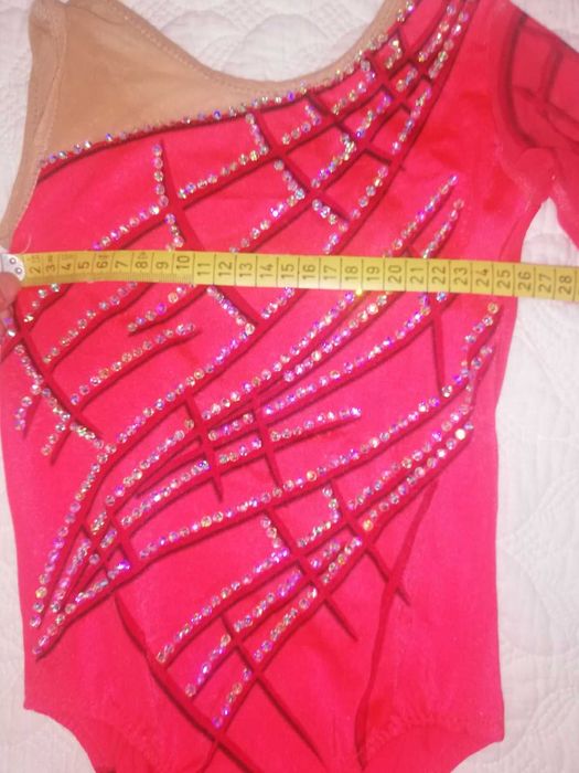 Трико художествена гимнастика