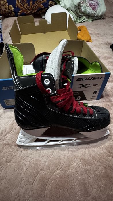 Коньки BAUER детские 38 размер