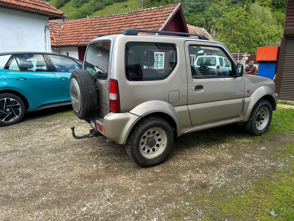 Vand suzuki jimny