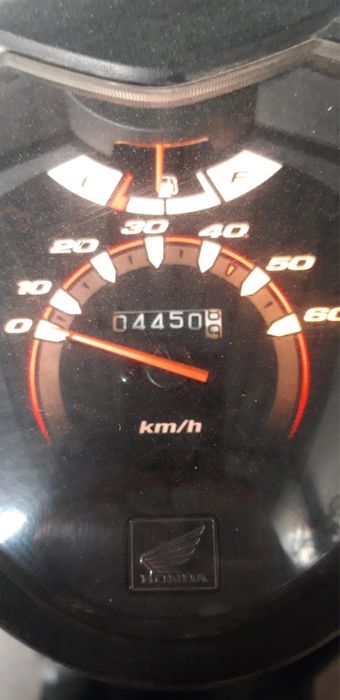 Vand Scuter Honda Vision 50