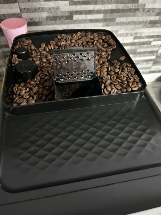 Espressor automat Philips seria 4300 Ep4349/70, lattego, 8 bauturi