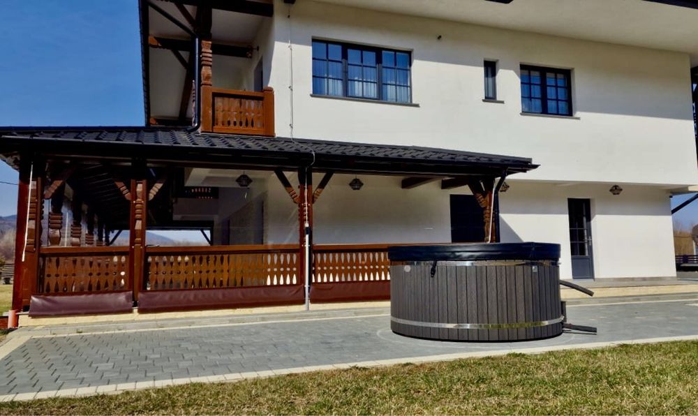 sauna ~ciubar ~jakuzzi
