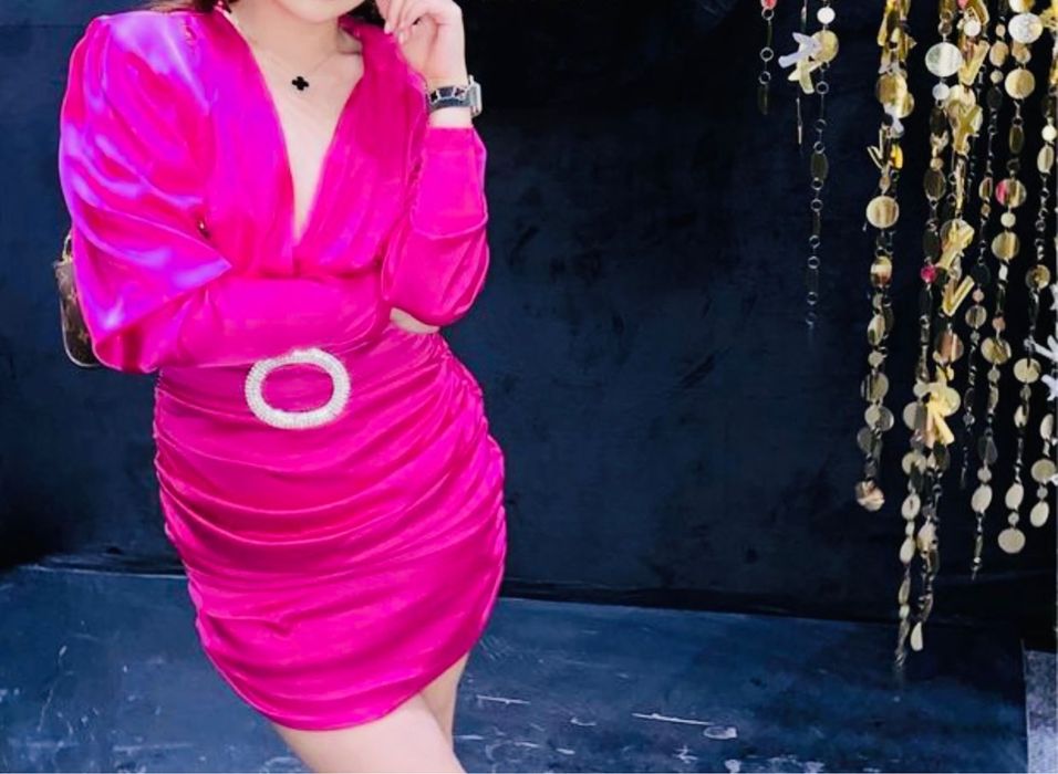 Поодам платье