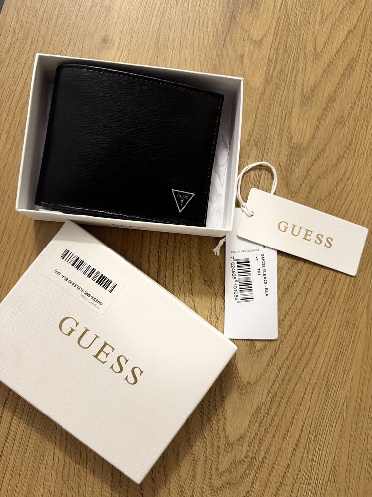 Ново мъжко портмоне от естествена кожа Guess