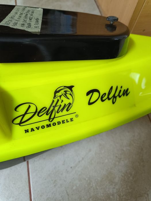 Navamodel de plantat Delfin