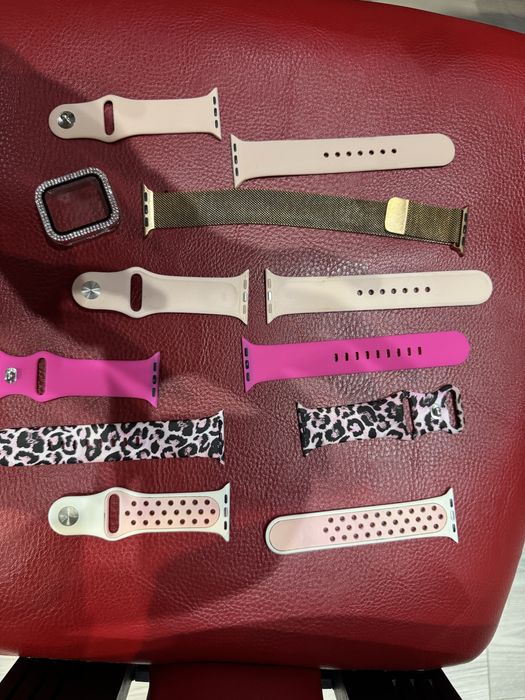 Apple watch 5  ROSE GOLD