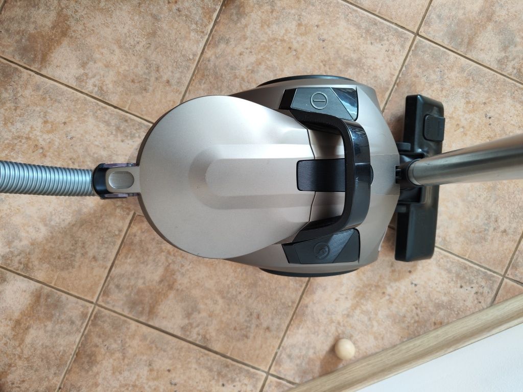 Прахосмукачка ROWENTA Compact power