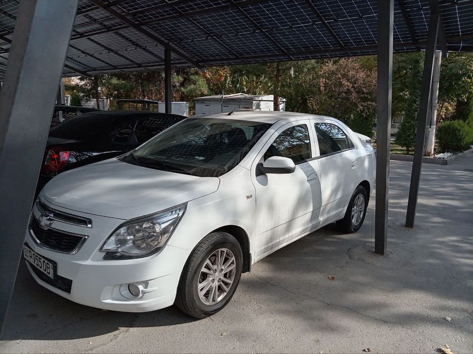 Продаётся кобальт 2018 в отличном состоянии свой пробег 147000