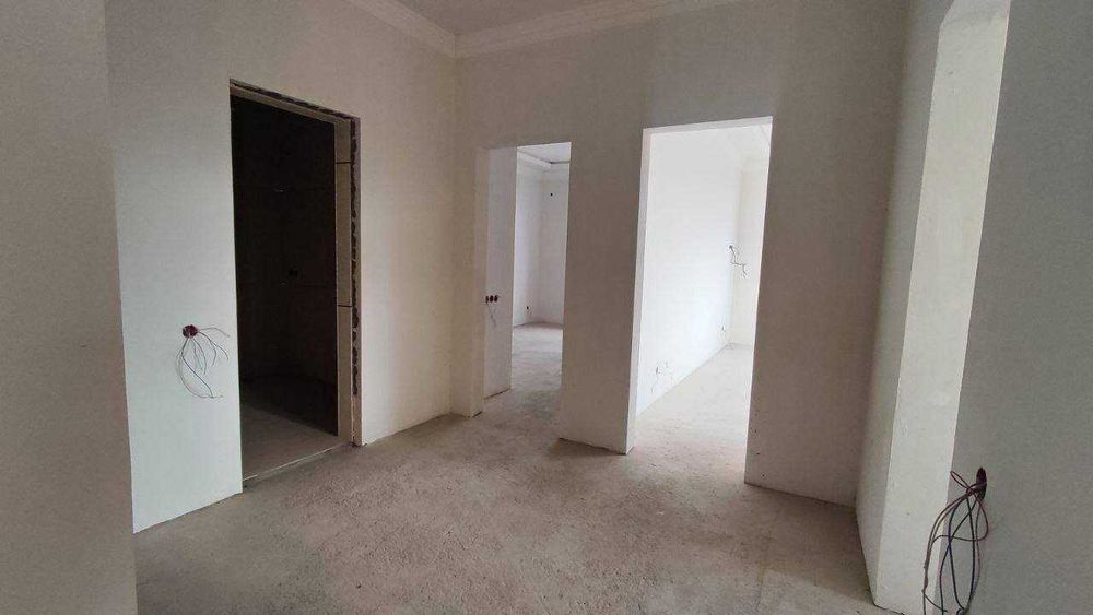 Срочно продам участок 7 соток на центр Луначарском