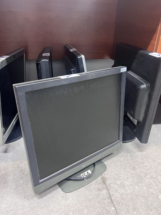 Мониторы 17 дюймов