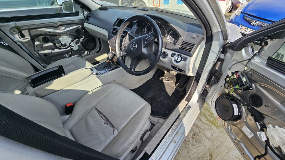 Piese din Dezmembrări pentru Mercedes C classe 220 cdi euro 5 w 204