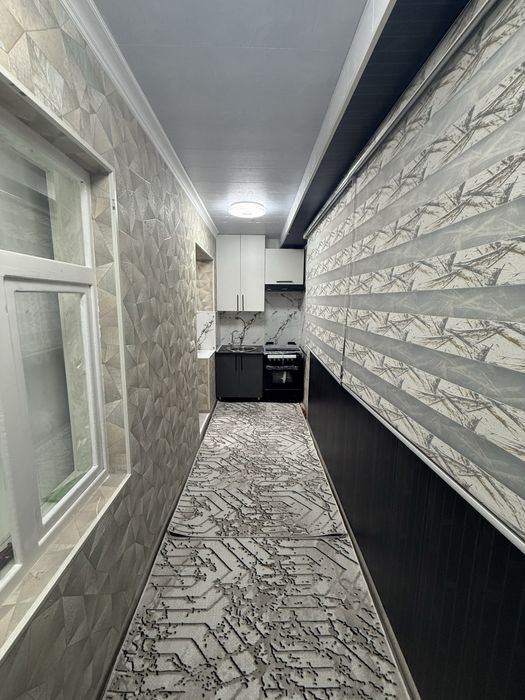 Uy sotiladi 6 mkr Aroma kafesi oldida 2 xona 1 etaj urta qatorda