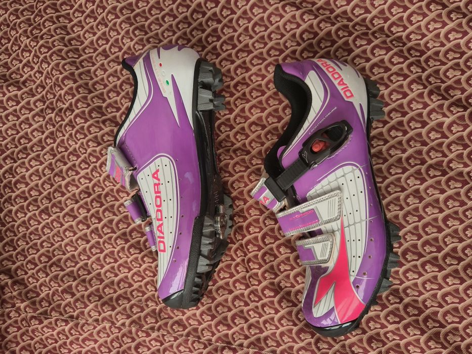 Обувки за колоездене 40 ,44номер