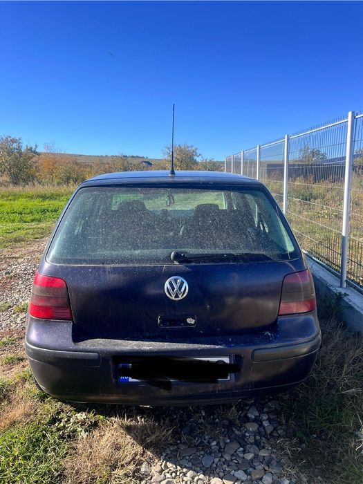 Vând golf 4 stare bună