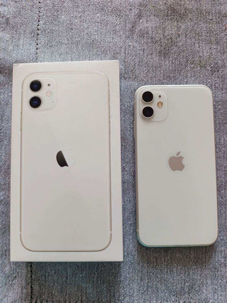 Продавам iPhone 11 White 64GB
