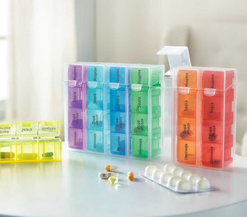 LIMBA ROMANA- CUTIE ORGANIZATOR medicamente dispenser pastile sigilata