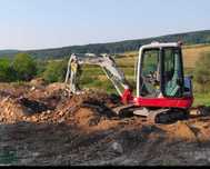 Excavatii Sapaturi Mini excavator + basculabila 3.5t