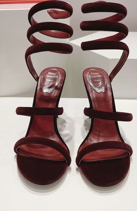 Продавам сандали Rene Caovilla