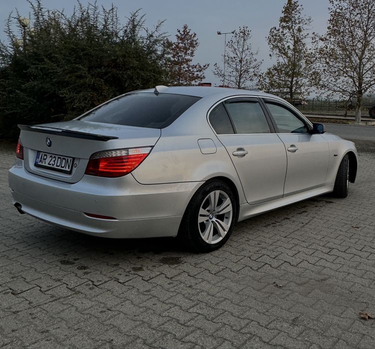 BMW Seria 5 e60 LCI 520d 163 cp An 2008 keyless Entry/ Keyless GO