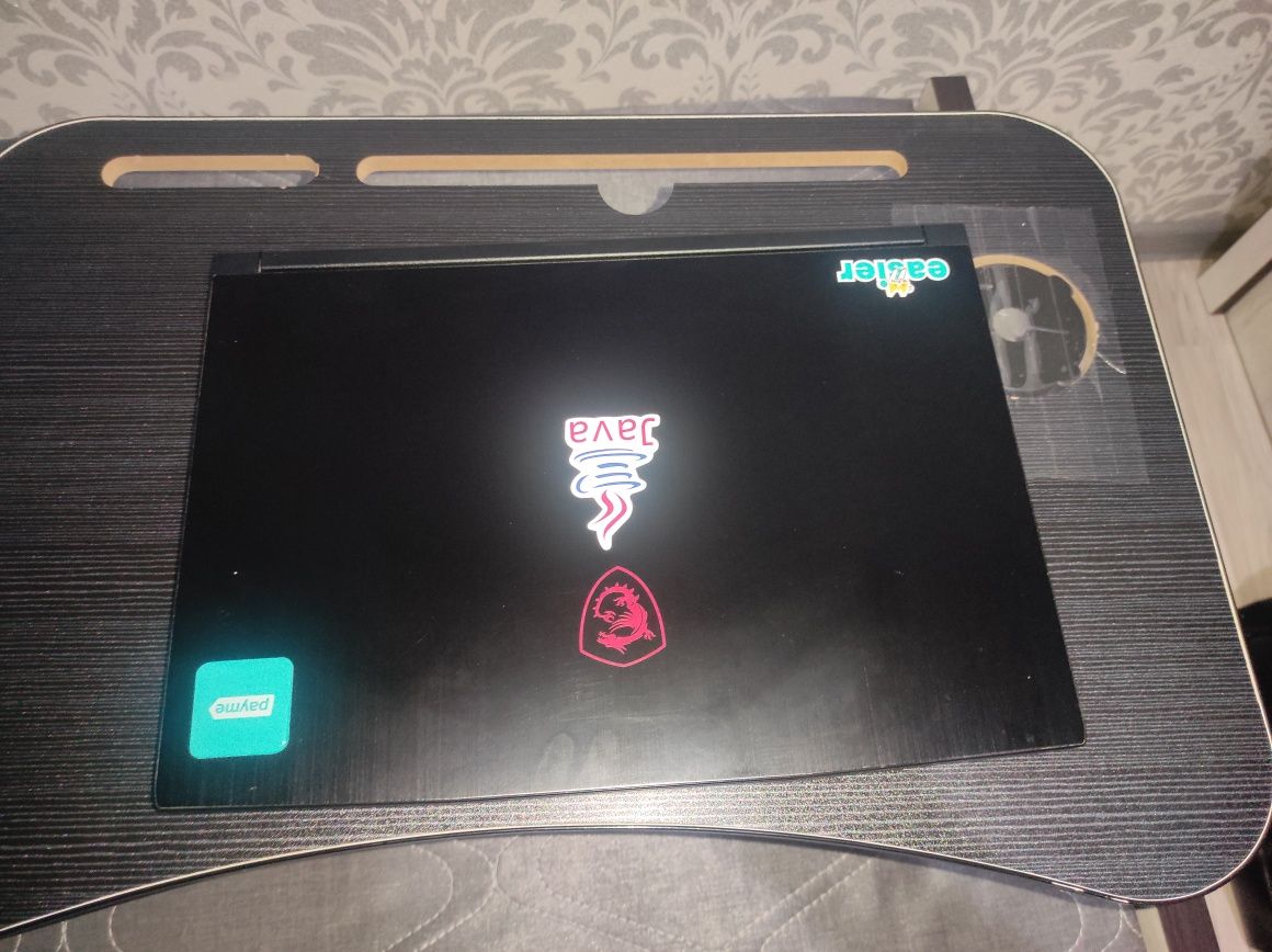 Noutbook MSI G63 Gaming Laptop