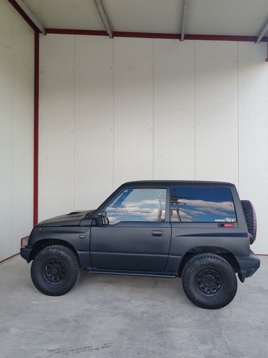 Suzuki Vitara Sidekick