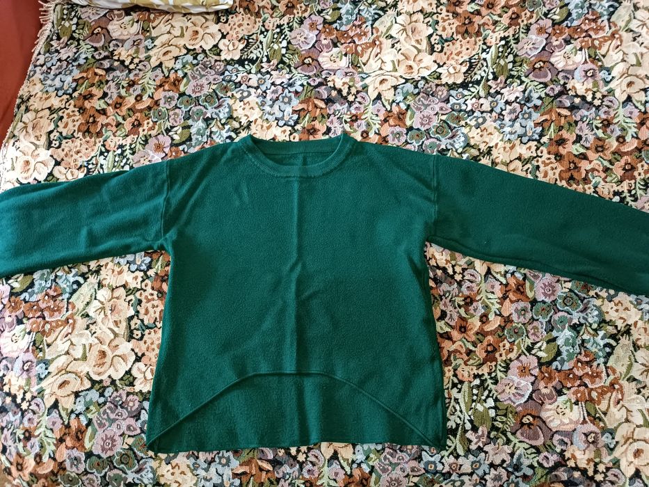 Продам женские кофты за 1500 тенге