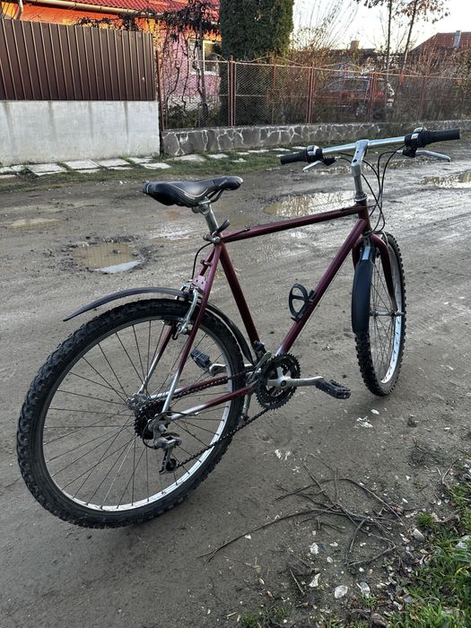 Vand bicucleta pe roti de 26