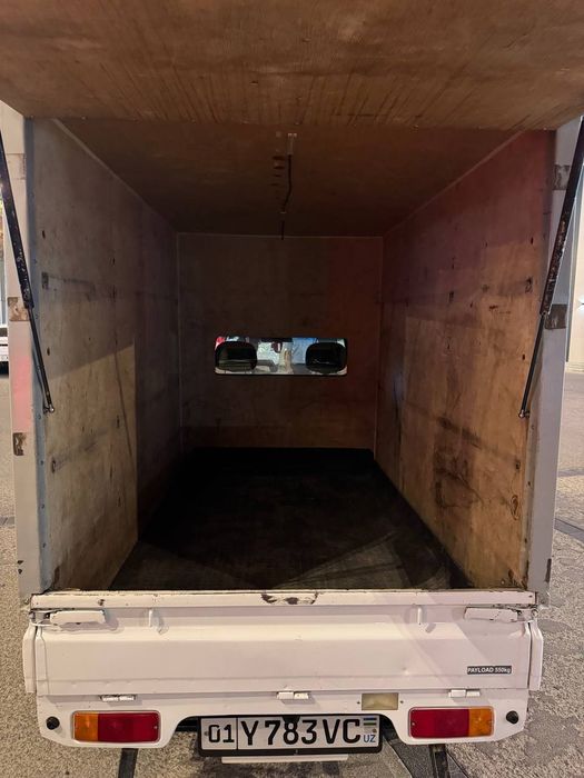 Labo 2023 yil 121000km yurgan narhi 7200$