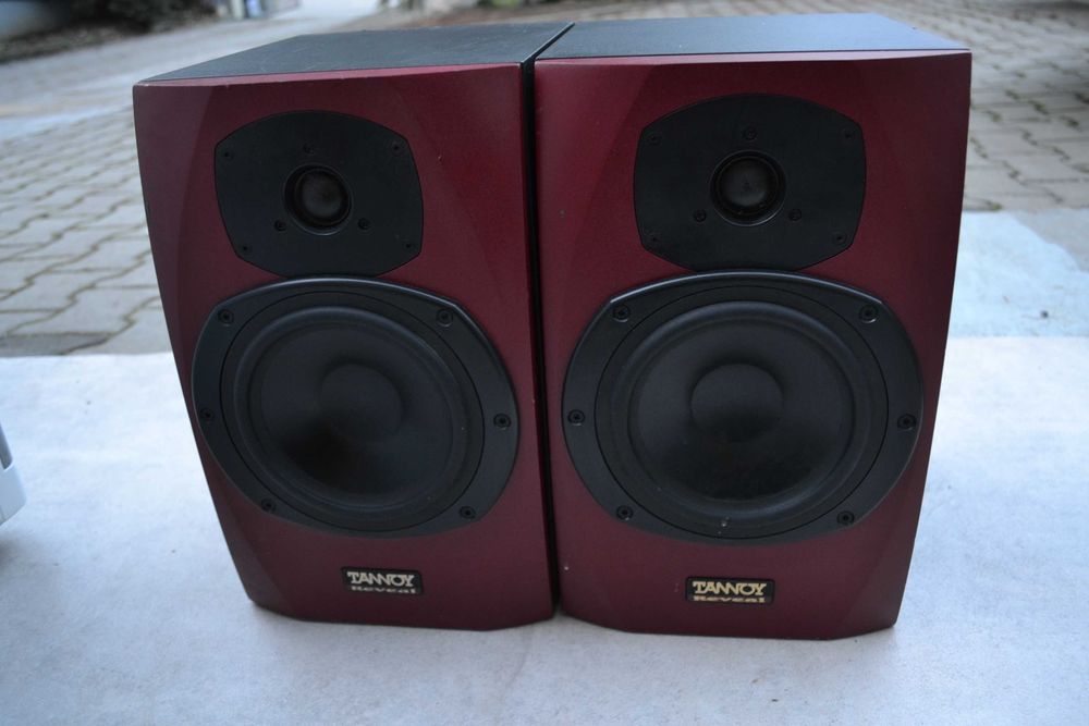 Boxe Tannoy Reveal