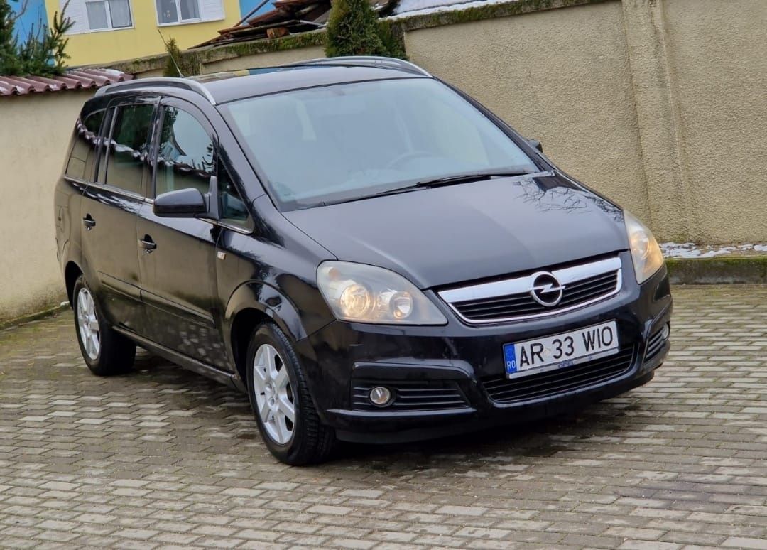 Opel Zafira 1,6 16v EcoTec itp 1an Clima Jante Negru prim proprietar