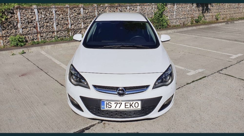 Opel astra j Sport Tourer