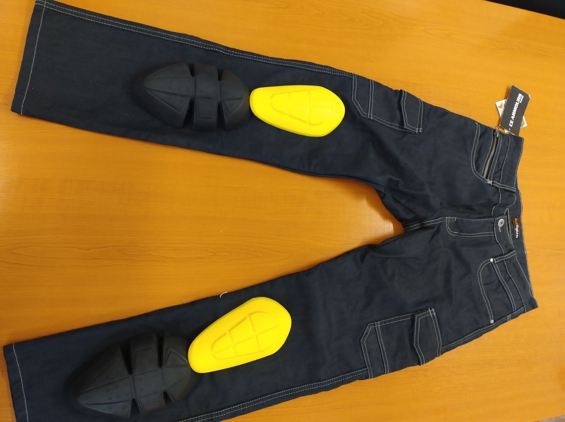 Blugi moto noi kevlar tip Bull fighter