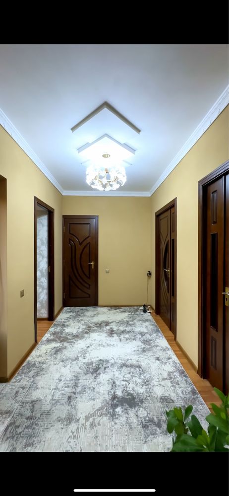 Hovli sotiladi olmazor