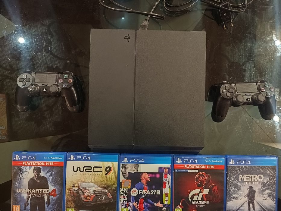 PS4 1TB, Playstation 4 перфектен