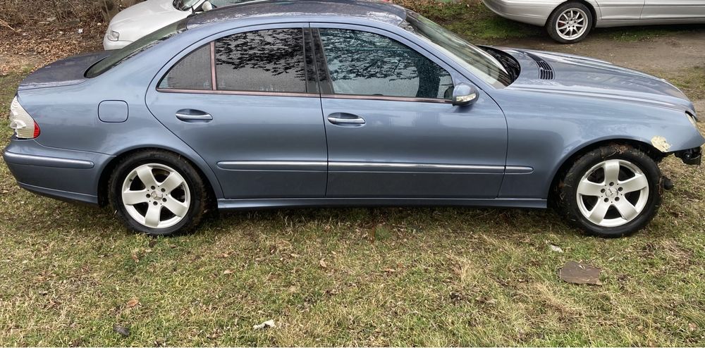 На Части W211 2.2 CDI Mercedes E220 Avantgarde