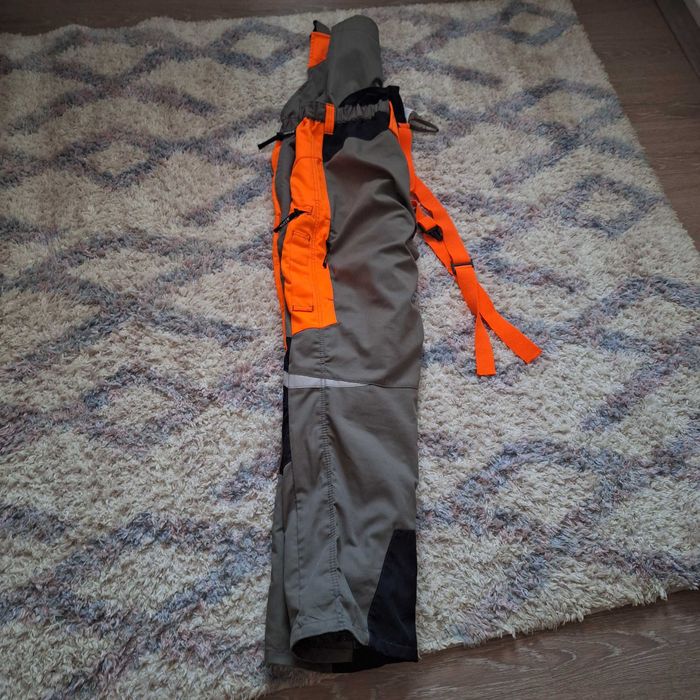 Pantaloni drujbist stihl