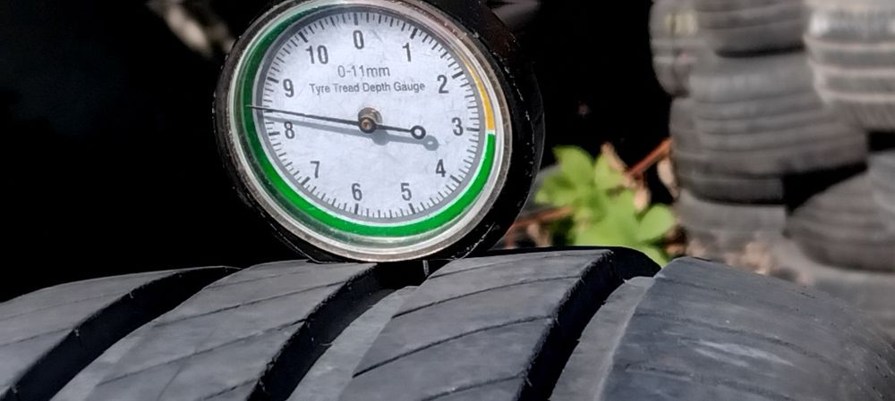 Гуми 215 55 16 Мишелин Michelin 2 броя. Нов внос. Не са нови!