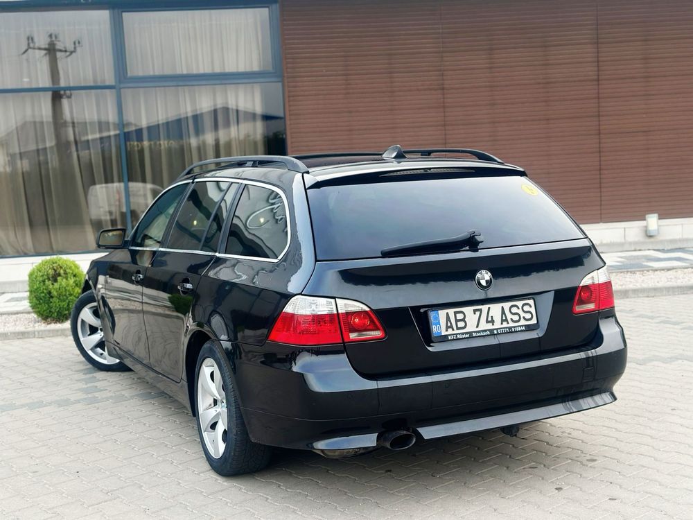 BMW 520 D E91 2007 Panoramic