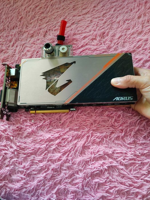 Видео карта 1080ti