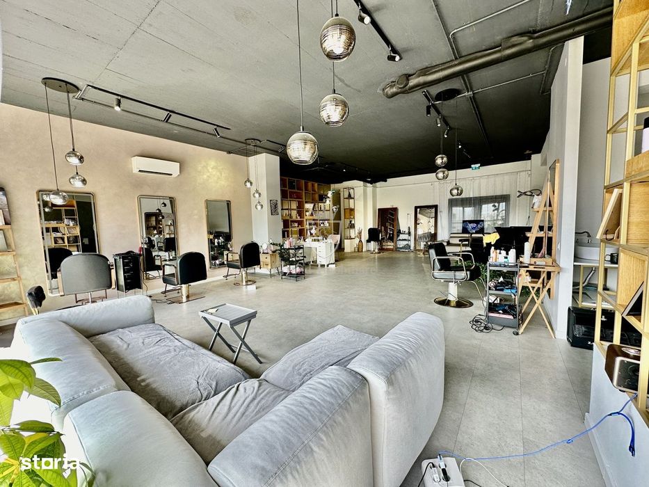 Spațiu comercial 210 mp 4 parcări (Taiatura Turcului)