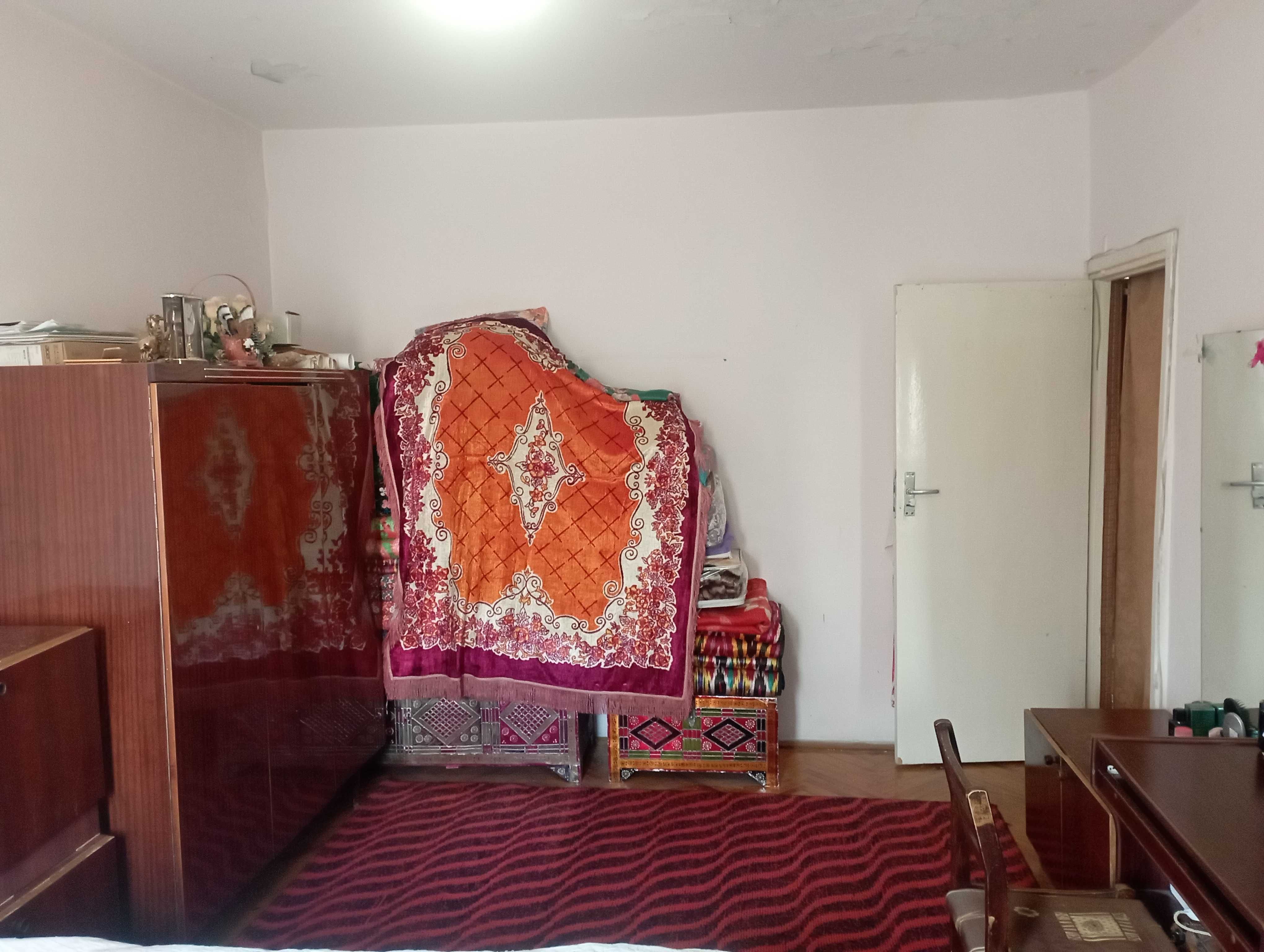 Гулистон шахрида 3 хонали уй