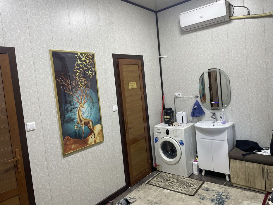 Уй сотилади 5.7 сотик яшнабодда