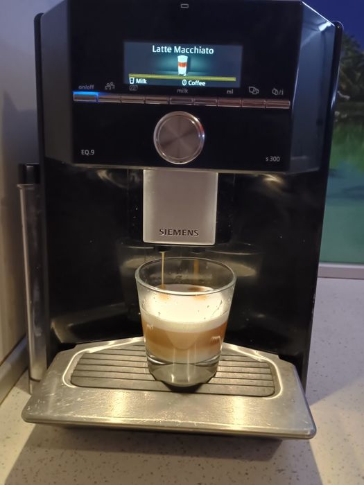 Кафемашина Siemens eq9 s300