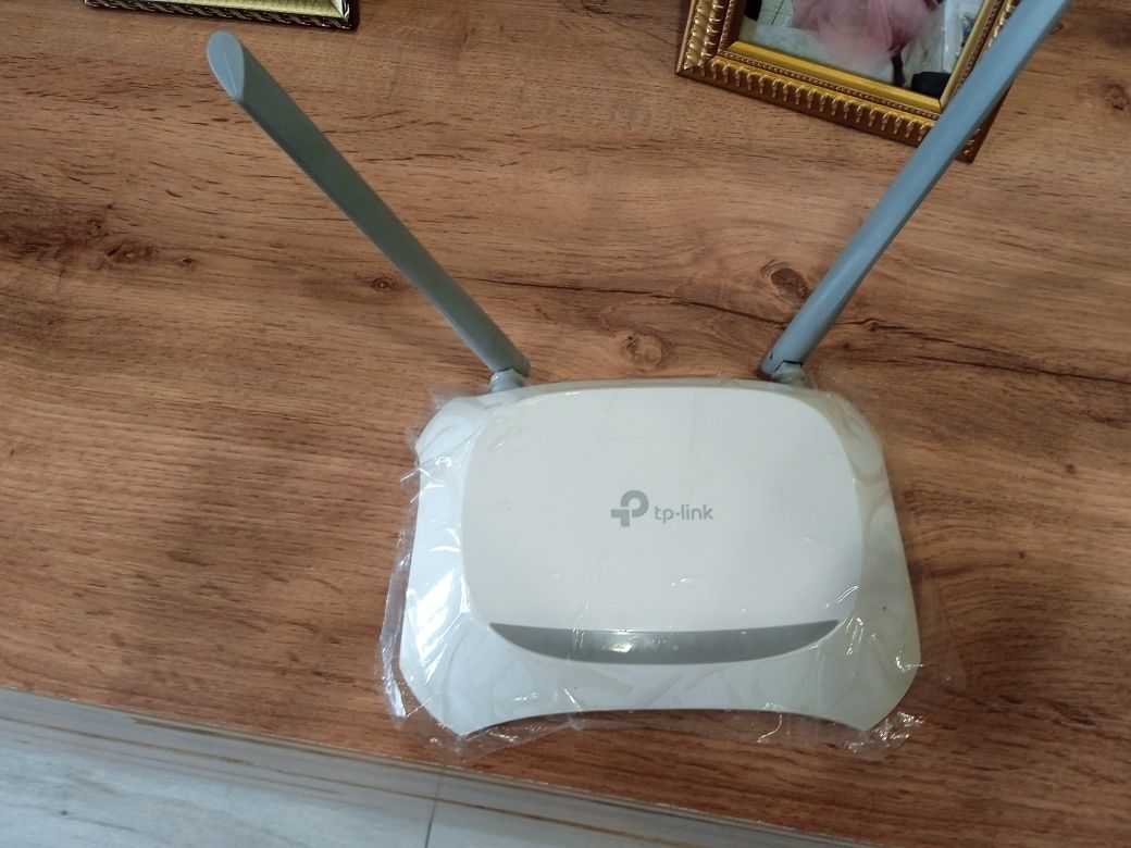 Маршрутизатор - модем Wi-Fi tp link wr 840n